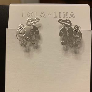 **NWT** Silver Florida Gator Stud Earrings